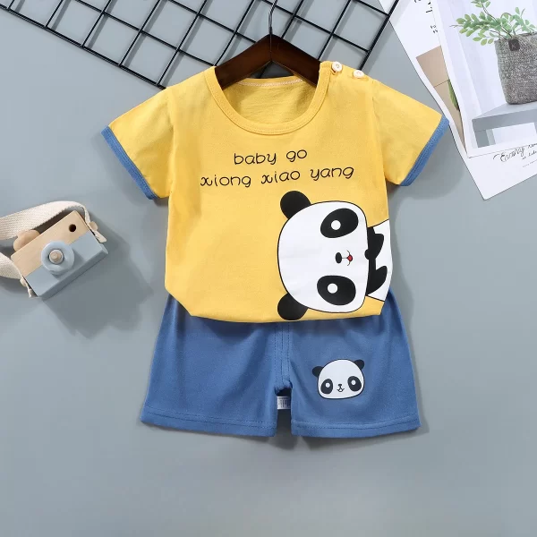 Conjunto T-Shirts e Shorts Amarelo Panda