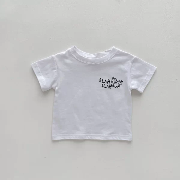 Conjunto T-Shirt  e Jardineira Jeans Unissex - Image 3